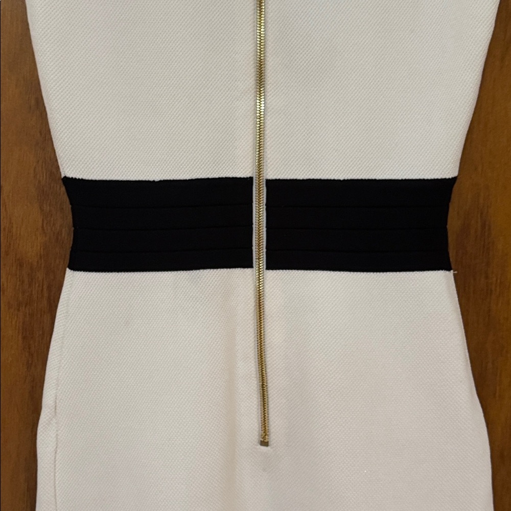 Balmain Paris Women’s Dress - Picture 4 of 16